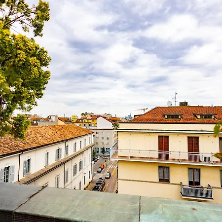 Corso Italia Attic In Milan By 101Flats-2