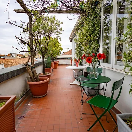Corso Italia Attic In Milan By 101Flats-2